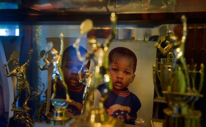 方媒体的独 方媒体的独