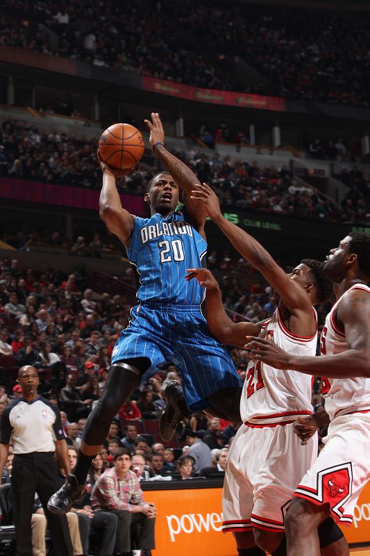 联盟中谁最爱说垃圾话？杰伦-布朗：狄龙会想尽办法激怒对手