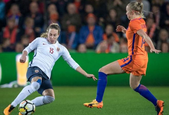 提到足坛的 提到足坛的