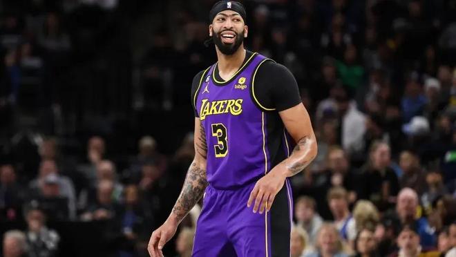 世体:巴萨和朗格莱接近达成共识,后者将加盟马竞