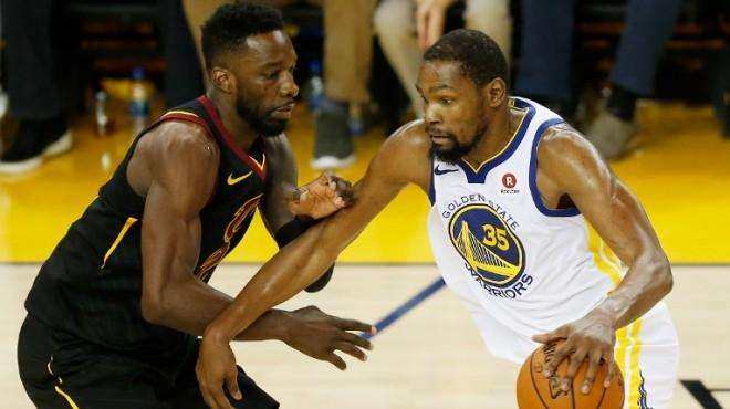 早晚都得走?若利拉德身体健康 雄鹿也会考虑在今夏将其交易