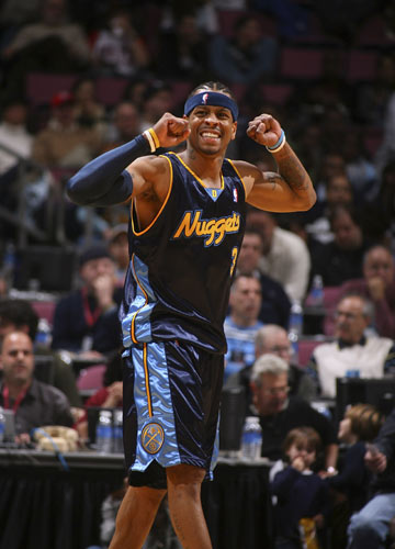 中国游泳神成绩 升0.32秒到世界第四 前方就剩三位世界纪录创造者.