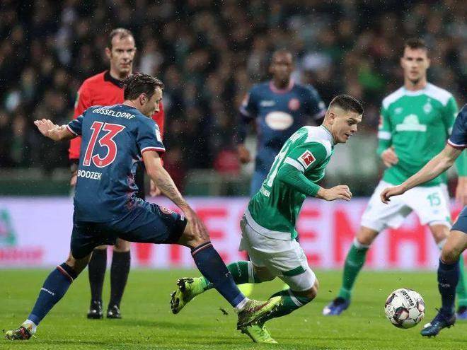 段几乎覆盖 段几乎覆盖